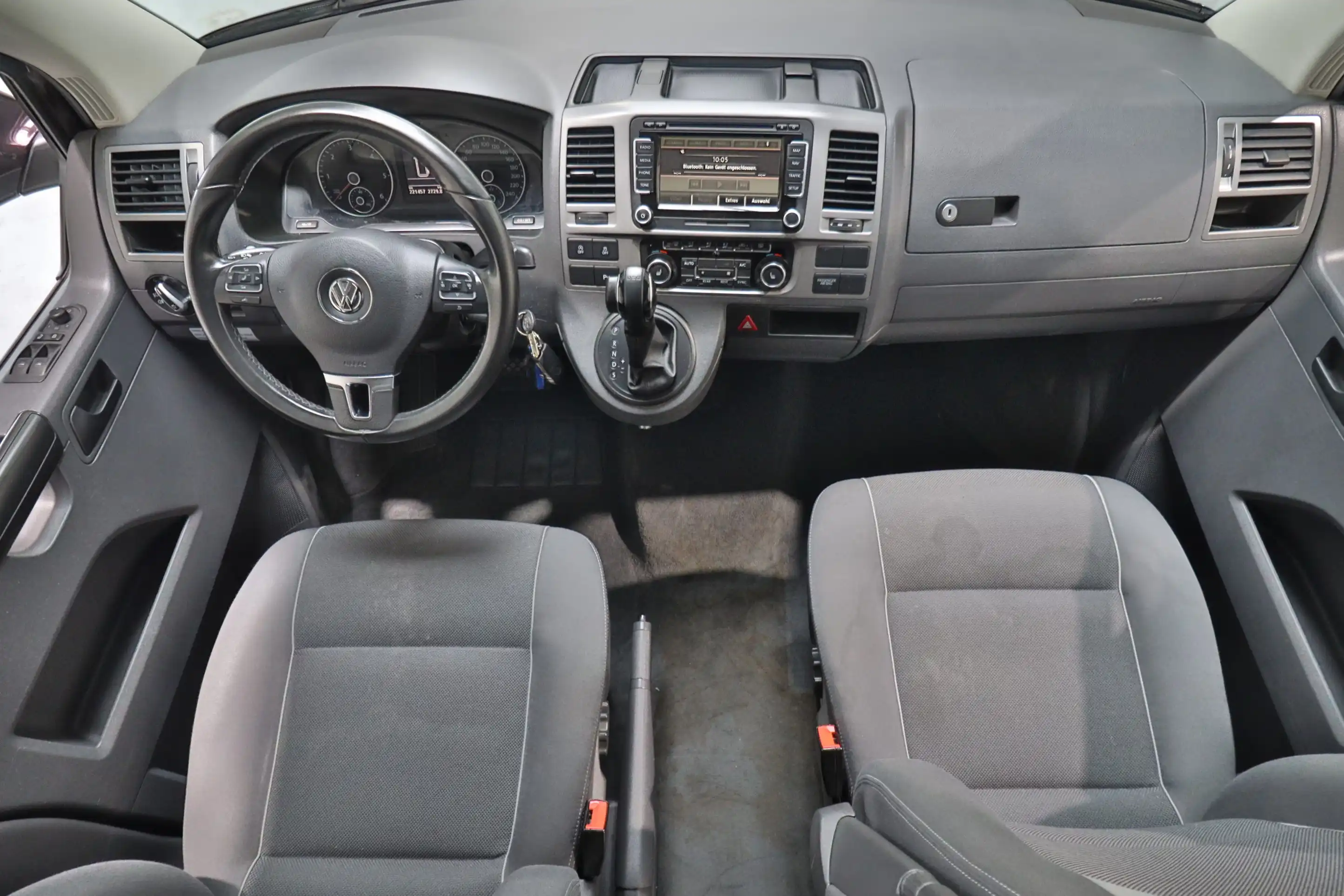 VOLKSWAGEN Westfalia California